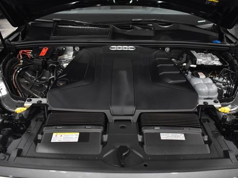 Used 2023 Audi Q7 2.0T Premium Plus w/ Premium Plus Package image 36