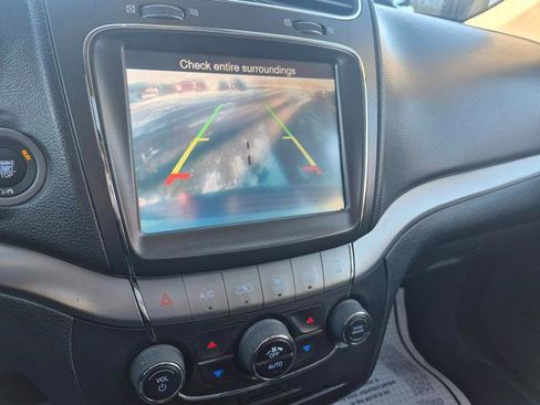 Used 2020 Dodge Journey Crossroad image 19