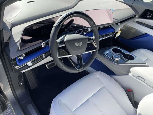 New 2026 Cadillac Optiq Sport 1 image 19