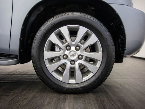 Used 2014 Toyota Sequoia Limited image 46