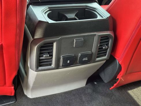 Used 2018 Ford F150 XLT w/ Equipment Group 302A Luxury AWD/4WD image 15