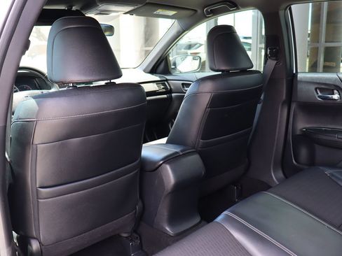 Used 2016 Honda Accord Sport image 31