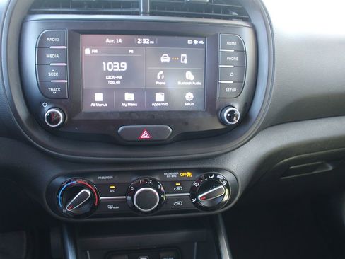 Used 2020 Kia Soul S image 37