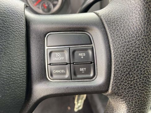 Used 2017 RAM 2500 Tradesman w/ Chrome Appearance Group image 31