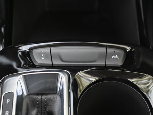 New 2026 Chevrolet Trax LT w/ LPO, Blackout Package image 26