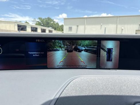 New 2026 Lincoln Nautilus Premier AWD/4WD image 24
