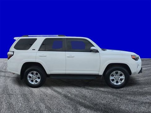 Used 2019 Toyota 4Runner SR5 Premium AWD/4WD image 3