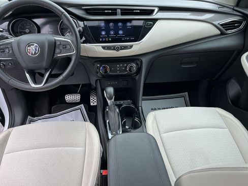Used 2021 Buick Encore GX Preferred AWD/4WD image 19
