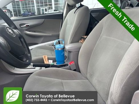 Used 2013 Toyota Corolla LE w/ Premium Complete Pkg image 21