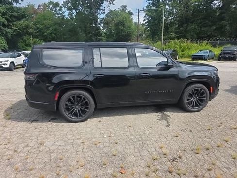 Certified 2023 Jeep Grand Wagoneer Series II w/ Quick Order Packagew 28T AWD/4WD image 5