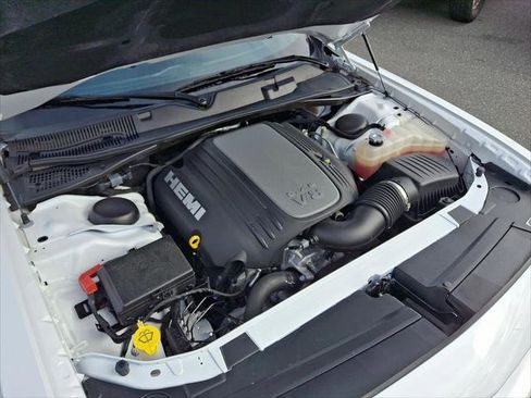 Certified 2023 Dodge Challenger R/T w/ Plus Package image 27