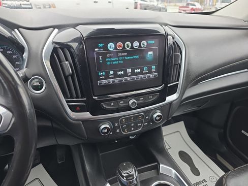 Used 2019 Chevrolet Traverse RS w/ LPO, Floor Liner Package image 23