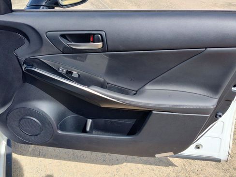 Used 2023 Lexus IS 300 w/ Comfort Package RWD image 22