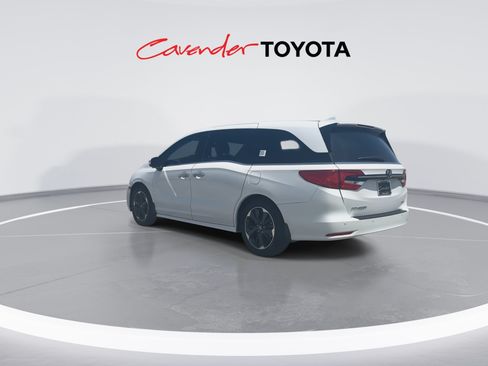 Used 2024 Honda Odyssey Elite image 6