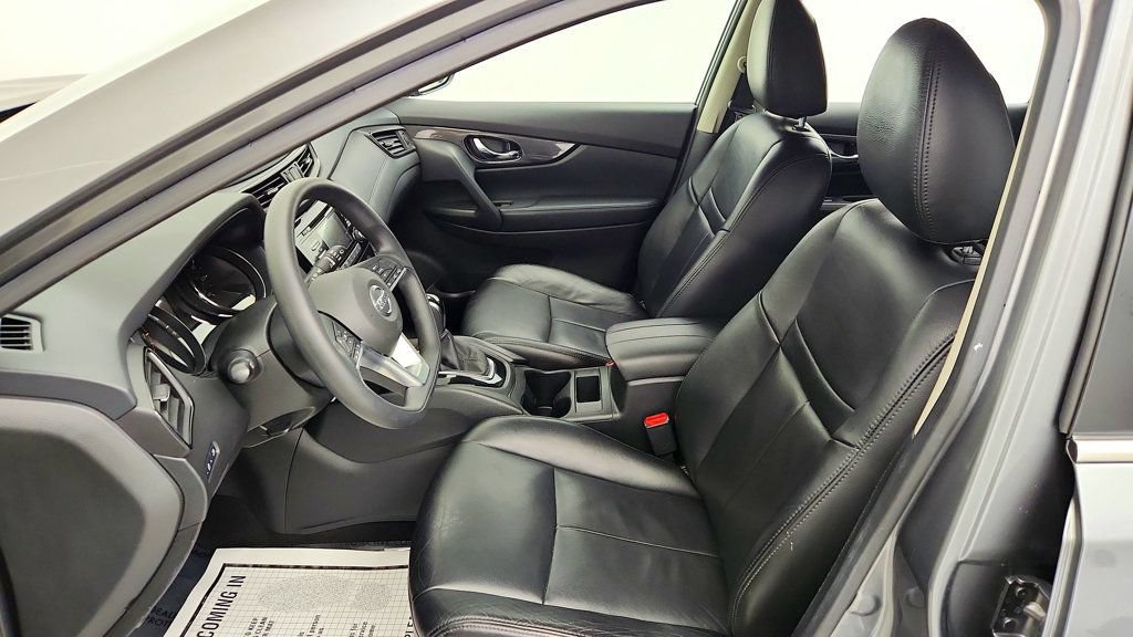 Used 2017 Nissan Rogue S FWD image 18