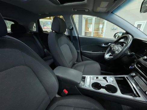 Used 2023 Hyundai Kona SEL FWD image 29