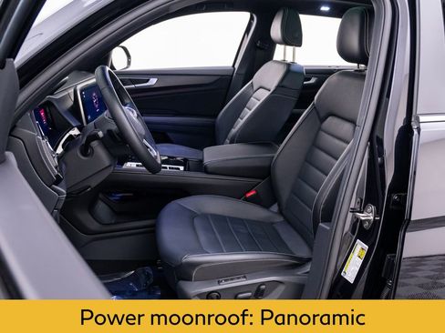 Used 2024 Volkswagen Atlas Cross Sport SEL R-Line AWD/4WD image 15