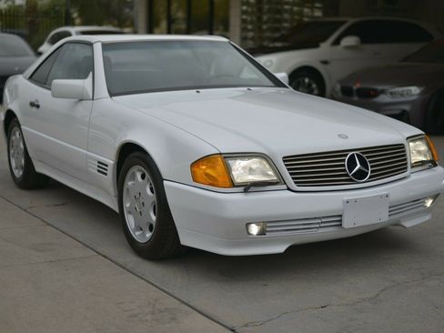 Used 1991 Mercedes-Benz 300 SL image 3