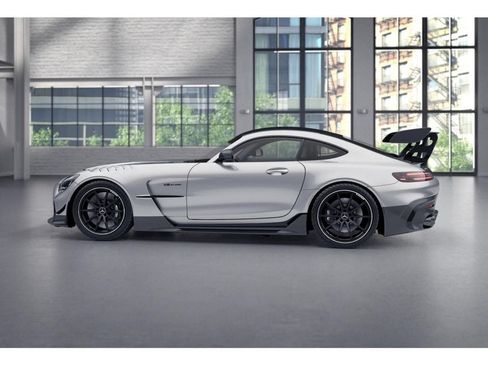 Used 2021 Mercedes-Benz AMG GT Black Series image 33