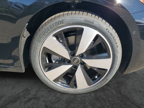 New 2025 Audi A5 2.0T Premium image 8