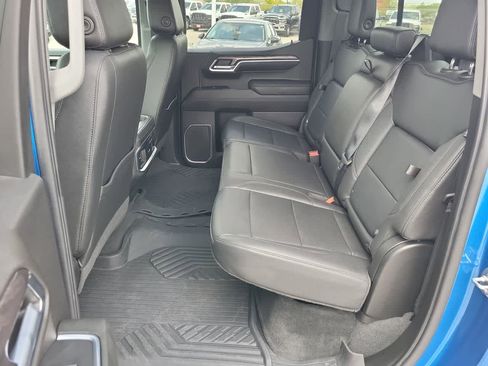 Used 2022 Chevrolet Silverado 1500 LTZ w/ LTZ Premium Texas Edition AWD/4WD image 21