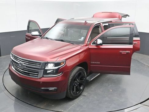 Used 2017 Chevrolet Tahoe Premier AWD/4WD image 56