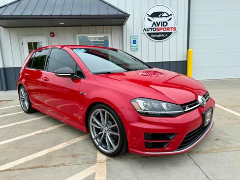 Used 2017 Volkswagen Golf R 4-Door AWD/4WD image 2