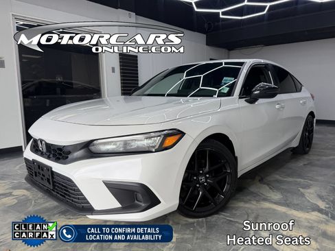 Used 2022 Honda Civic Sport Touring image 1