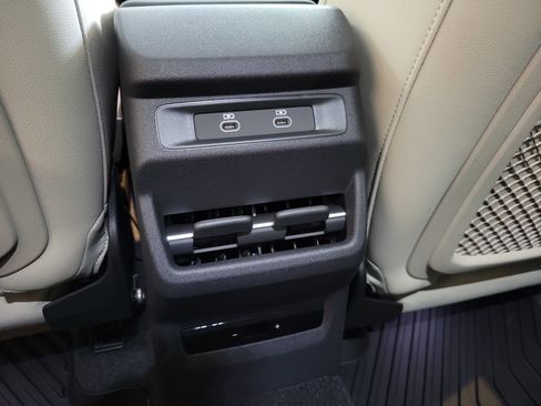 New 2026 Audi Q3 quattro 2.0T image 15