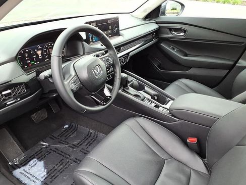 Certified 2025 Honda Accord EX-L image 14