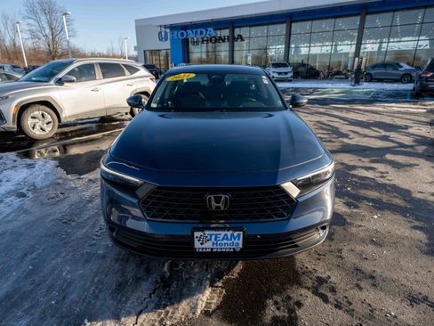 Used 2024 Honda Accord EX image 2