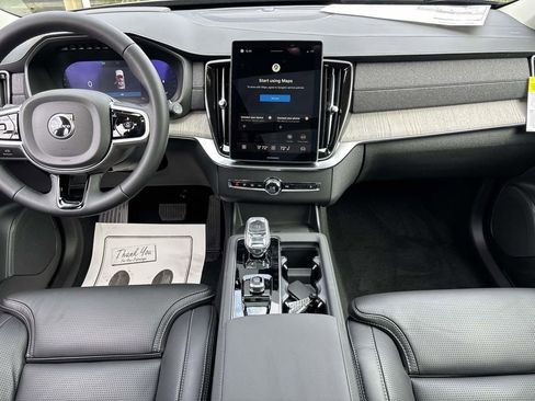 New 2026 Volvo XC90 B6 Ultra w/ Protection Package Premier image 29