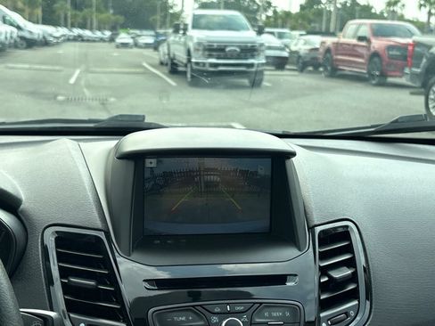 Used 2019 Ford Fiesta SE w/ Equipment Group 201A FWD image 23