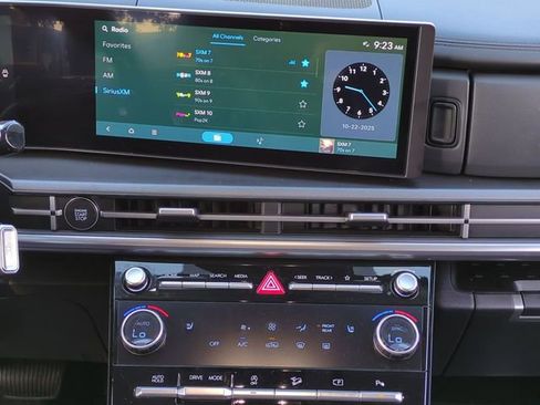 Used 2026 Hyundai Santa Fe SEL w/ Tow & Go Package image 18