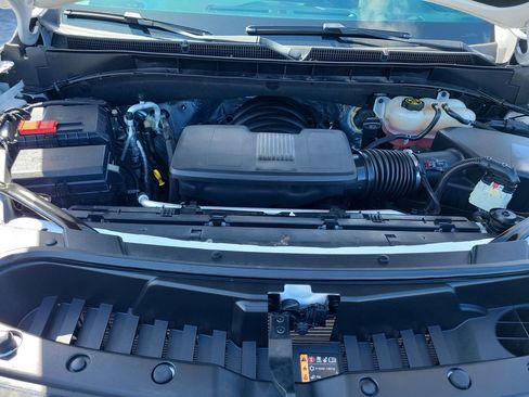 Used 2023 GMC Yukon SLT w/ SLT Premium Package AWD/4WD image 30