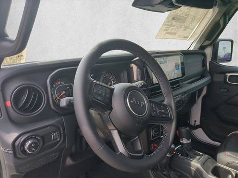 New 2026 Jeep Gladiator Rubicon AWD/4WD image 3