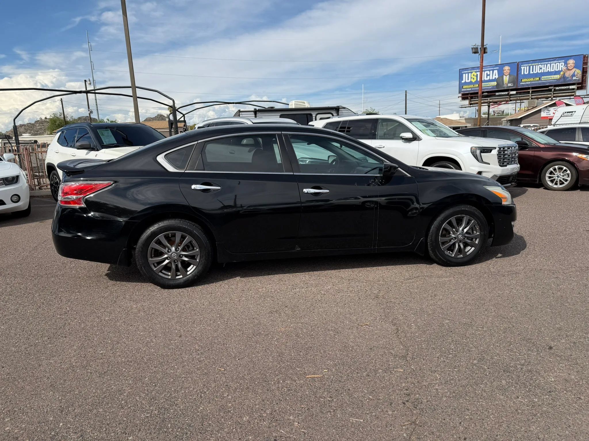 Used 2015 Nissan Altima 2.5 S w/ Special Edition Package FWD image 4
