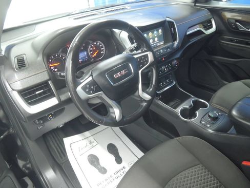 Used 2019 GMC Terrain SLE w/ Driver Convenience Package FWD image 5