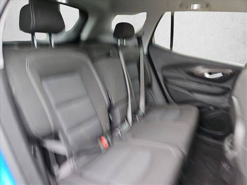 Used 2024 GMC Terrain SLE AWD/4WD image 21