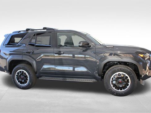 New 2026 Toyota 4Runner 4WD image 18