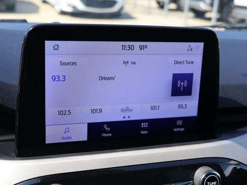 Used 2022 Ford Escape SE image 3