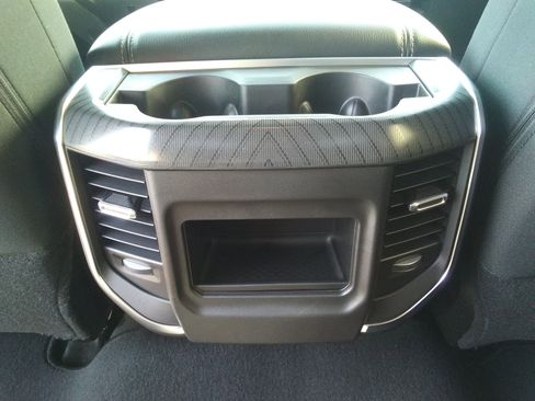 Used 2026 RAM 3500 Big Horn AWD/4WD image 11