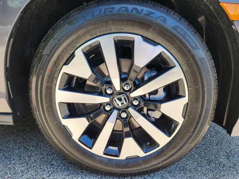 New 2026 Honda Odyssey EX-L image 14