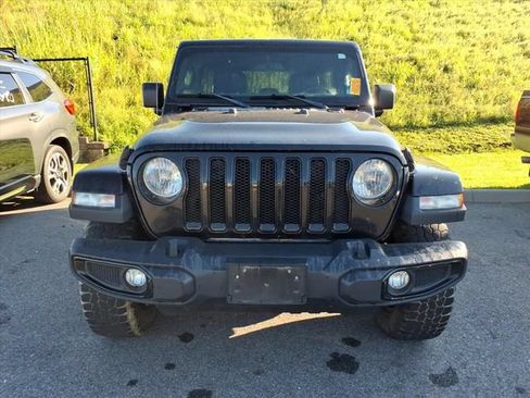 Used 2020 Jeep Wrangler Unlimited Sahara AWD/4WD image 11