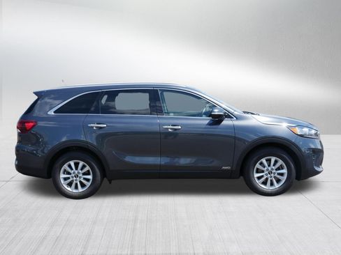 Used 2020 Kia Sorento LX w/ LX I4 Convenience Package AWD/4WD image 8