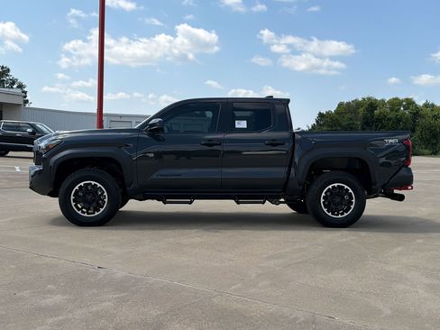 New 2026 Toyota Tacoma TRD Off-Road AWD/4WD image 2