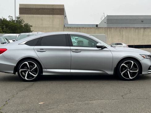 Used 2020 Honda Accord Sport image 6