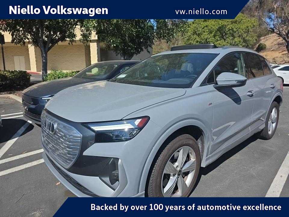 Used 2023 Audi Q4 e-tron Premium w/ Convenience Package AWD/4WD image 1