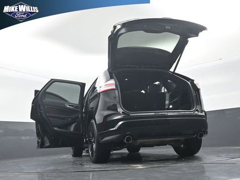 Used 2020 Ford Edge ST-Line FWD image 30