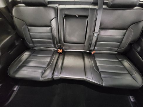 Used 2018 GMC Sierra 2500 Denali w/ Duramax Plus Package AWD/4WD image 24